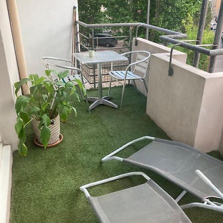 Apparement Chaleureux Avec Balcon Lägenhet Marseille Exteriör bild